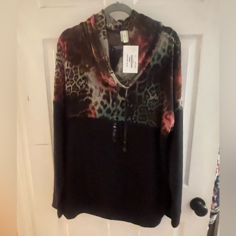 3X Pull over sweatshirt